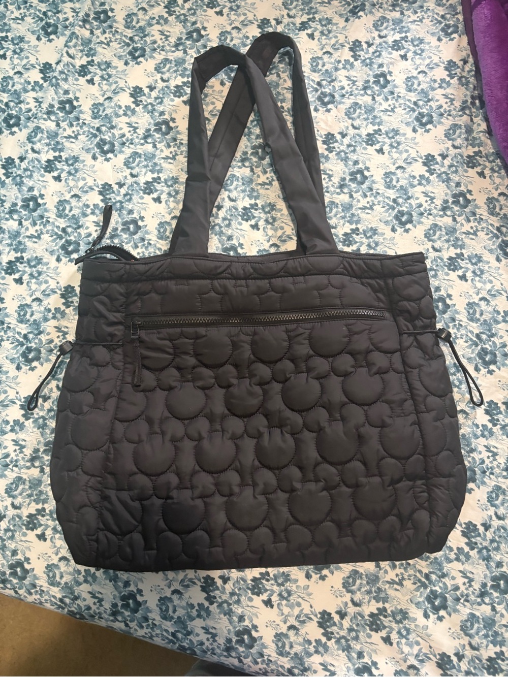 Vera Bradley X Disney Black Quilted Tote with Zip Pocket